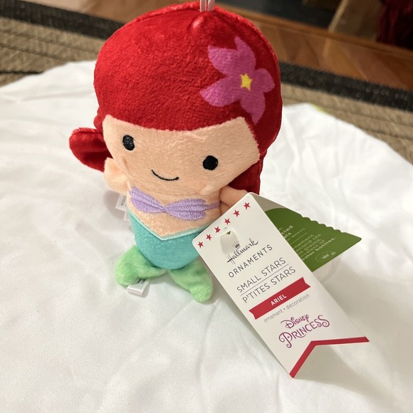 Hallmark Disney Princess Small Stars Plush Mini Ornament Ariel 4.5" Tall NWT - Picture 4 of 4